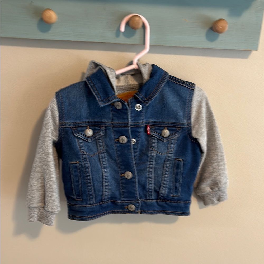 Levis Denim And Gray Jacket Size 9 Months